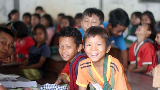 နွေဦးစာသင်ကျောင်းကြောင့် မျှော်လင့်ချက်တွေလင်းလက်လာ နွေဦးစာသင်ကျောင်းကြောင့် မျှော်လင့်ချက်တွေလင်းလက်လာ