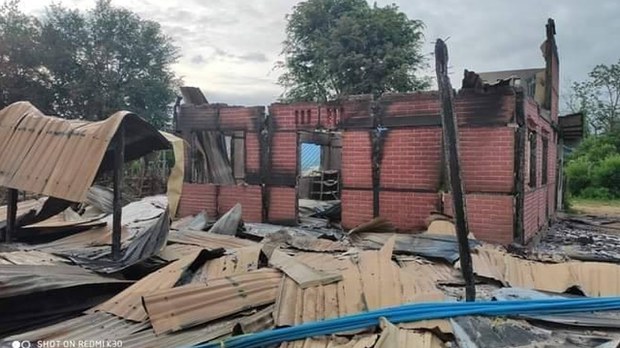 ဂန့်ဂေါမှာ ၁၄ နှစ်သမီးကို စစ်ကောင်စီတပ်သားတွေ အဓမ္မကျင့်ပြီး မီးရှို့သတ်ဟု မိသားစုဝင်တွေပြော ဂန့်ဂေါမှာ ၁၄ နှစ်သမီးကို စစ်ကောင်စီတပ်သားတွေ အဓမ္မကျင့်ပြီး မီးရှို့သတ်ဟု မိသားစုဝင်တွေပြော