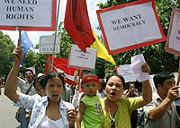 india_88_demo_200px.jpg india_88_demo_200px.jpg