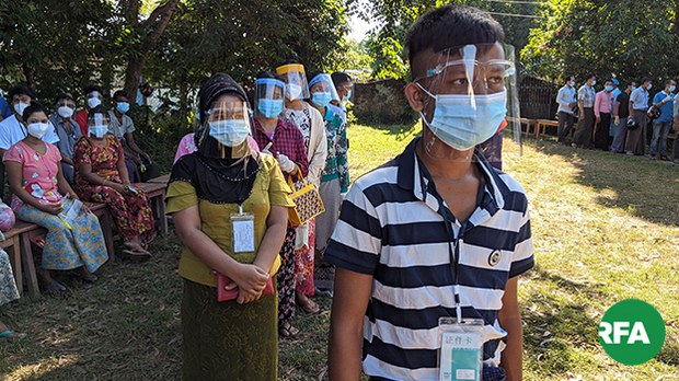 voting-sittwe-622.jpg voting-sittwe-622.jpg