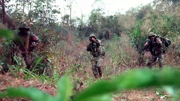 မောင်တောမှာ စစ်ကားမိုင်းဆွဲခံရ၊ ပုဏ္ဏားကျွန်းက တပ်စခန်းနှစ်ခုကိုလည်း AA မီးရှို့