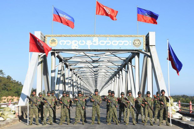 AA ထိန်းချုပ်နယ်မြေတွေမှာ လက်နက်တွေ့ရှိရင် လာရောက်အပ်နှံဖို့ ကြေညာ AA ထိန်းချုပ်နယ်မြေတွေမှာ လက်နက်တွေ့ရှိရင် လာရောက်အပ်နှံဖို့ ကြေညာ