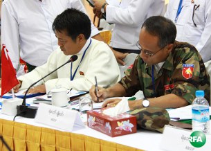 absdf-305.jpg absdf-305.jpg