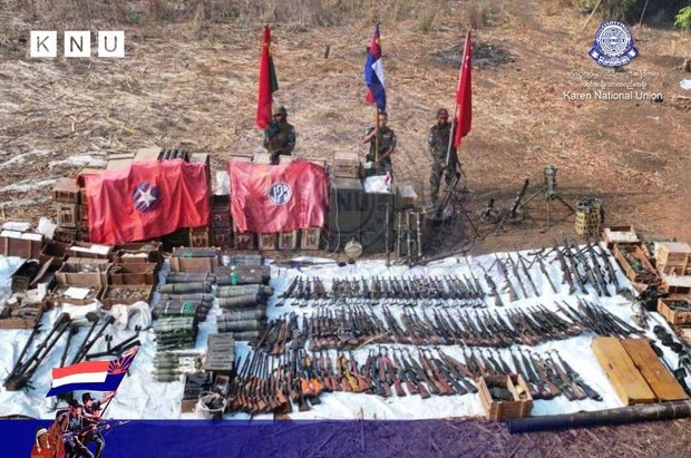 မြ၀တီမြို့စောင့်တပ်မှာ ကရင် အလံလွှင့်ထူပြီးနောက် စစ်ကောင်စီတပ်က ဗုံးကြဲတိုက်ခိုက် မြ၀တီမြို့စောင့်တပ်မှာ ကရင် အလံလွှင့်ထူပြီးနောက် စစ်ကောင်စီတပ်က ဗုံးကြဲတိုက်ခိုက်
