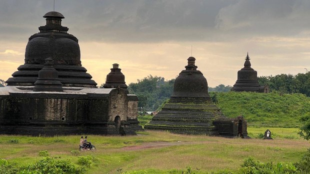 မြောက်ဦးမြို့နယ် မြောင်းဘွေရွာ လေကြောင်းတိုက်ခိုက်ခံရပြီး အရပ်သားနှစ်ဦးသေဆုံး