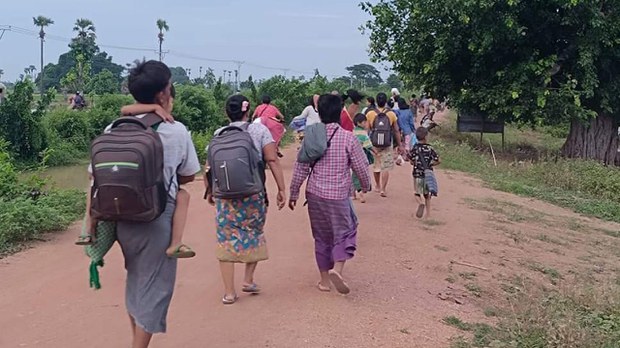 ခင်ဦးမှာ လေကြောင်းတိုက်ခိုက်ခံရမှုကြောင့် သေဆုံးသူ သုံးဦးအထိ ရှိလာ ခင်ဦးမှာ လေကြောင်းတိုက်ခိုက်ခံရမှုကြောင့် သေဆုံးသူ သုံးဦးအထိ ရှိလာ