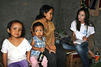 angelina_200px.jpg angelina_200px.jpg