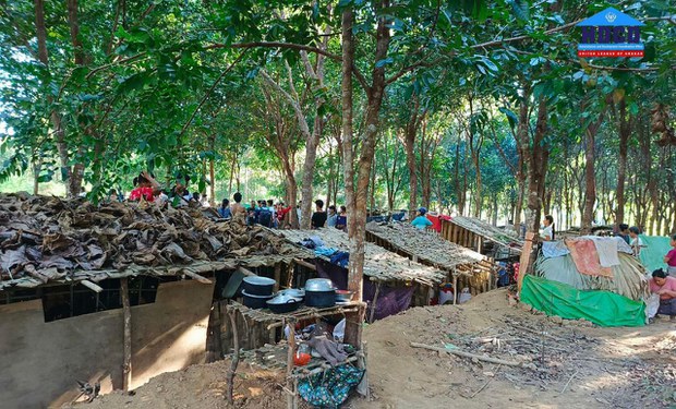 အမ်းမှာ စစ်ဘေးဒုက္ခသည်သောင်းနဲ့ချီ အရေးပေါ်အကူအညီလိုအပ်နေ အမ်းမှာ စစ်ဘေးဒုက္ခသည်သောင်းနဲ့ချီ အရေးပေါ်အကူအညီလိုအပ်နေ
