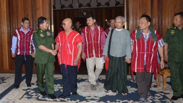 knu-army-leader-meet-622.jpg knu-army-leader-meet-622.jpg