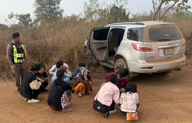 တရားမဝင် ဝင်ရောက်မှုနဲ့ မြန်မာနိုင်ငံသား ၁၁ ဦး ထိုင်းမှာ ဖမ်းဆီးခံရ တရားမဝင် ဝင်ရောက်မှုနဲ့ မြန်မာနိုင်ငံသား ၁၁ ဦး ထိုင်းမှာ ဖမ်းဆီးခံရ
