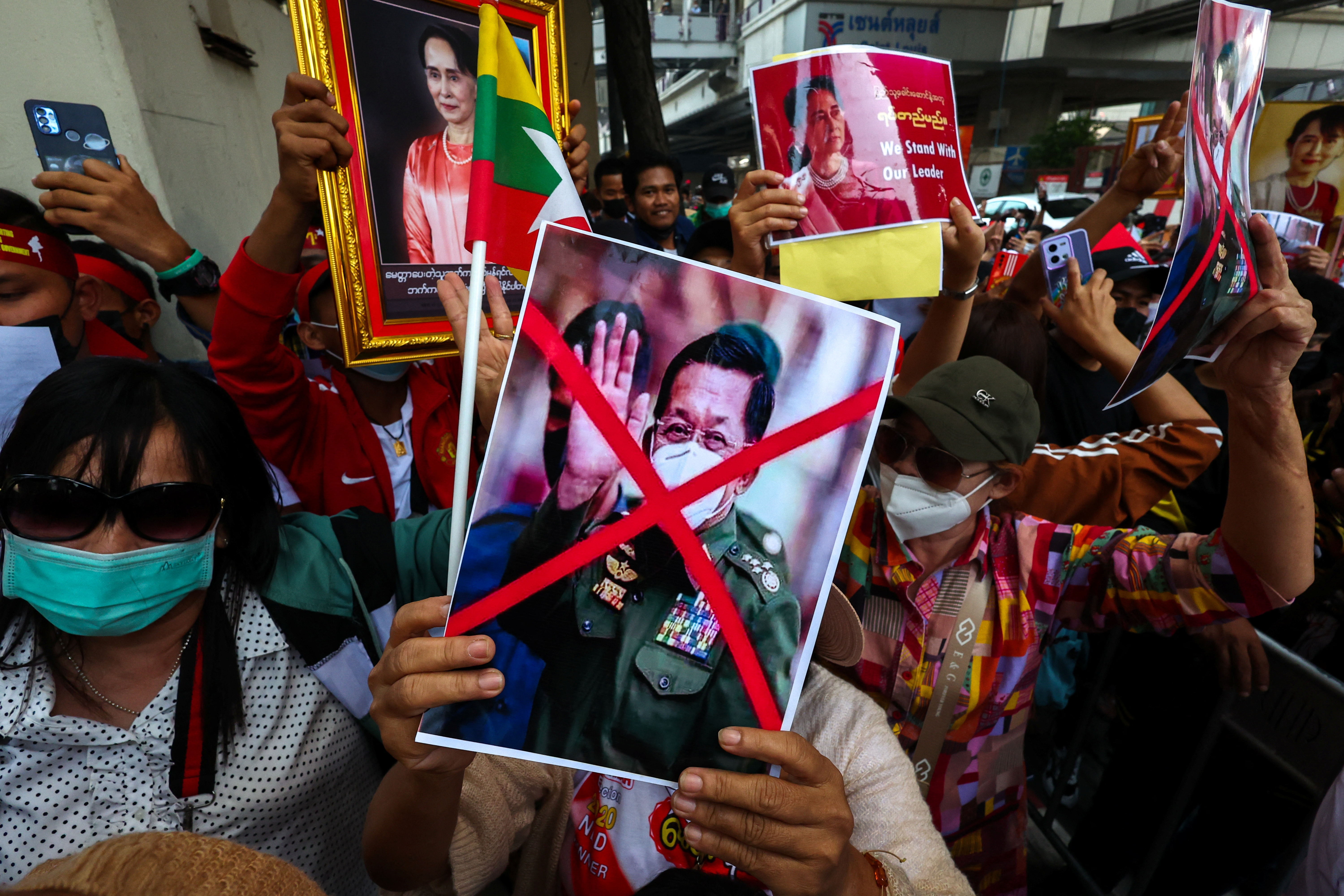 2023-02-01T074649Z_70890962_RC242Z9VN7SU_RTRMADP_3_MYANMAR-POLITICS-COUP-THAILAND.JPG