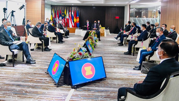 အာဆီယံအထူးသံနဲ့ ပူးပေါင်းမှုမရှိရင် ထိပ်သီးအစည်းဝေး မြန်မာတက်ခွင့် မရနိုင် အာဆီယံအထူးသံနဲ့ ပူးပေါင်းမှုမရှိရင် ထိပ်သီးအစည်းဝေး မြန်မာတက်ခွင့် မရနိုင်