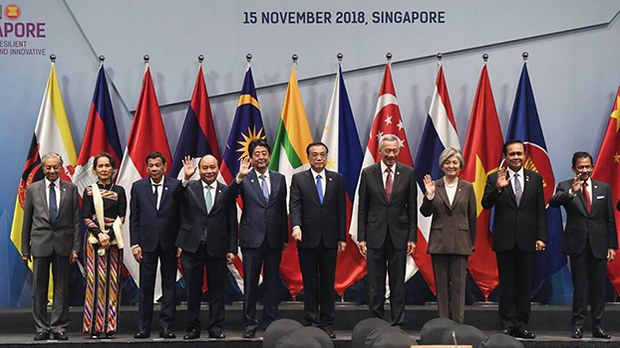 dassk-asean-summit-singapore-622.jpg dassk-asean-summit-singapore-622.jpg