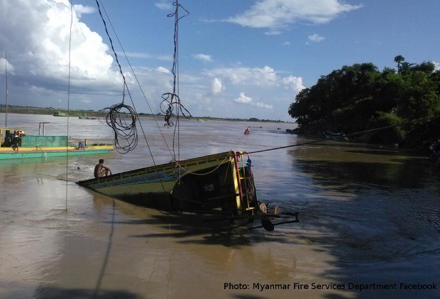 aungsoeomoekyaw-boat-620.jpg aungsoeomoekyaw-boat-620.jpg