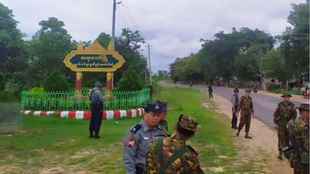 အရာတော်မှာ PDF စခန်းတစ်ခုစီးနင်းခံရပြီး တပ်ခွဲမှူး အပါအဝင် သုံးဦး အသတ်ခံရ
