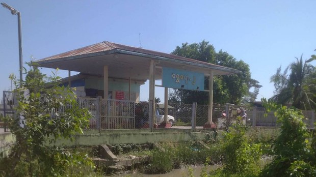 ဧရာဝတီတိုင်းမှာ စက်သုံးဆီဝယ်ဖို့ ခက်ခဲတာကြောင့် ဒေသခံတွေ အခက်အခဲဖြစ်နေ ဧရာဝတီတိုင်းမှာ စက်သုံးဆီဝယ်ဖို့ ခက်ခဲတာကြောင့် ဒေသခံတွေ အခက်အခဲဖြစ်နေ