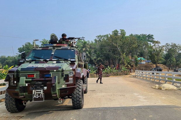 ရခိုင်ပြည်နယ်က ပဋိပက္ခတွေကြောင့် နယ်စပ်လုံခြုံရေးစိုးရိမ်ကြောင်း ဘင်္ဂလားဒေ့ရှ်ပြော ရခိုင်ပြည်နယ်က ပဋိပက္ခတွေကြောင့် နယ်စပ်လုံခြုံရေးစိုးရိမ်ကြောင်း ဘင်္ဂလားဒေ့ရှ်ပြော
