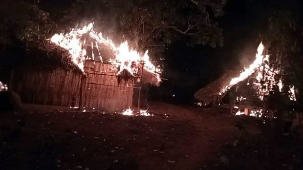 ဘီးလင်းက BGF စခန်းတစ်ခုကို KNLA နဲ့ PDF ပူးပေါင်းအဖွဲ့တို့ တိုက်ခိုက်သိမ်းပိုက် ဘီးလင်းက BGF စခန်းတစ်ခုကို KNLA နဲ့ PDF ပူးပေါင်းအဖွဲ့တို့ တိုက်ခိုက်သိမ်းပိုက်