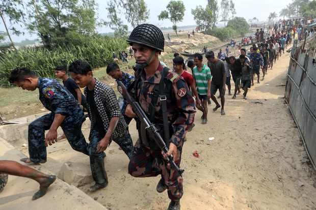 နယ်ခြားစောင့်တပ်ဖွဲ့ဝင် ၆၃ ယောက် ဘင်္ဂလားဒေ့ရှ်ကို ထပ်ရောက် နယ်ခြားစောင့်တပ်ဖွဲ့ဝင် ၆၃ ယောက် ဘင်္ဂလားဒေ့ရှ်ကို ထပ်ရောက်