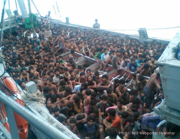 boat-refugees-700-620.jpg boat-refugees-700-620.jpg