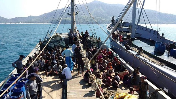 boat-refugees-622.jpg boat-refugees-622.jpg