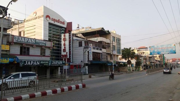 မူဆယ်မြို့က ဂိမ်းဆိုင်တစ်ခုမှာ ပေါက်ကွဲမှုဖြစ်တာကြောင့် သုံးဦးဒဏ်ရာရ မူဆယ်မြို့က ဂိမ်းဆိုင်တစ်ခုမှာ ပေါက်ကွဲမှုဖြစ်တာကြောင့် သုံးဦးဒဏ်ရာရ