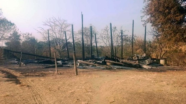 ဒေသခံတွေ ထွက်ပြေးနေရတဲ့ နတ်ရေတွင်းရွာကို စစ်ကောင်စီတပ် ဒုတိယအကြိမ်မီးထပ်ရှို့ ဒေသခံတွေ ထွက်ပြေးနေရတဲ့ နတ်ရေတွင်းရွာကို စစ်ကောင်စီတပ် ဒုတိယအကြိမ်မီးထပ်ရှို့