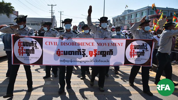 အစိုးရဝန်ထမ်းတွေ အလုပ်ပြန်လုပ်ကြဖို့ စစ်အာဏာသိမ်းခေါင်းဆောင်ပြော