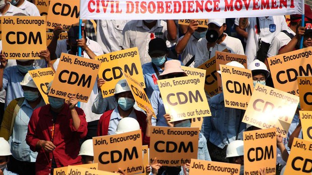 CDM ဝန်ထမ်းတွေကို အပြည့်အဝ မထောက်ပံ့နိုင်တဲ့အပေါ် နားလည်ပေးဖို့ NUG ပြော CDM ဝန်ထမ်းတွေကို အပြည့်အဝ မထောက်ပံ့နိုင်တဲ့အပေါ် နားလည်ပေးဖို့ NUG ပြော