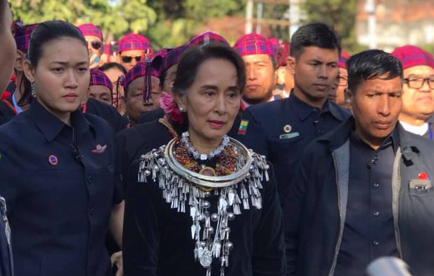 သက်တော်စောင့် ဒုရဲအုပ် ချယ်ရီထက်အမှု စတင်စစ်ဆေး သက်တော်စောင့် ဒုရဲအုပ် ချယ်ရီထက်အမှု စတင်စစ်ဆေး