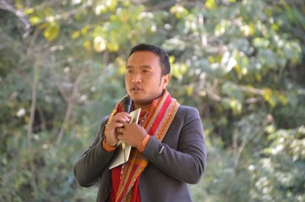 Pastor Cung Biak Hum Pastor Cung Biak Hum