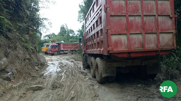 china-truck-622.jpg china-truck-622.jpg