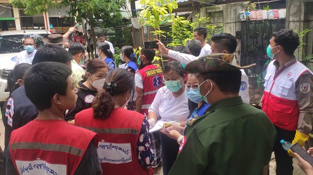 သာကေတမှာ ဝမ်းရောဂါကြောင့် သေဆုံးသူငါးဦး ရှိလာကြောင်း မြို့ခံတွေပြော သာကေတမှာ ဝမ်းရောဂါကြောင့် သေဆုံးသူငါးဦး ရှိလာကြောင်း မြို့ခံတွေပြော