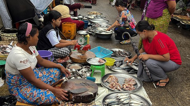 ကုန်ဈေးနှုန်းကြီးမြင့်မှု မသမာသူတွေကြောင့်လို့ စစ်ကောင်စီ ဥက္ကဋ္ဌ ပြော