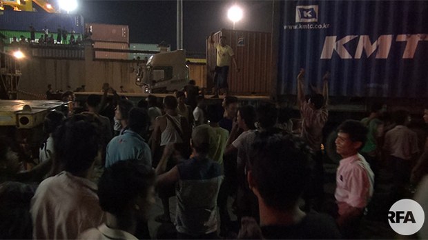 container-drivers-protest-622.jpg container-drivers-protest-622.jpg
