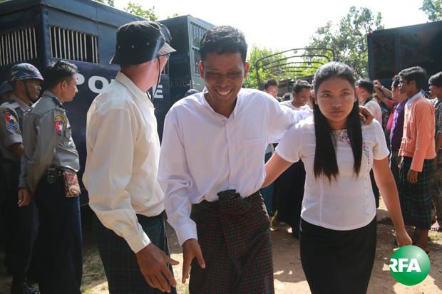 students-aungsanmhine-620.jpg