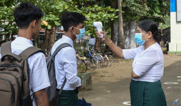 တနိုင်ငံလုံးက ကျောင်းတွေ ယာယီပိတ်ထားမယ်လို့ စစ်ကောင်စီ ကြေညာ တနိုင်ငံလုံးက ကျောင်းတွေ ယာယီပိတ်ထားမယ်လို့ စစ်ကောင်စီ ကြေညာ