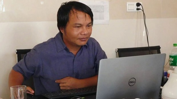 အကျဥ်းကျခံနေရတဲ့ ဓာတ်ပုံသတင်းထောက်ကို နှိပ်စက်ညှဥ်းပန်းမှု ချက်ချင်းရပ်ဖို့ CPJ တောင်းဆို အကျဥ်းကျခံနေရတဲ့ ဓာတ်ပုံသတင်းထောက်ကို နှိပ်စက်ညှဥ်းပန်းမှု ချက်ချင်းရပ်ဖို့ CPJ တောင်းဆို