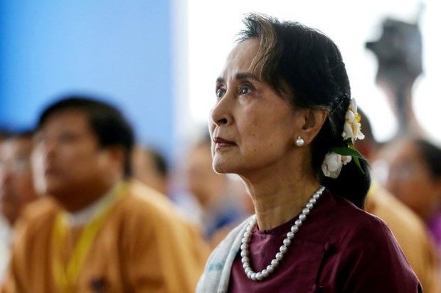ဒေါ်အောင်ဆန်းစုကြည်ကို အဂတိလိုက်စားမှုနဲ့ စစ်ကောင်စီက အမှုထပ်တိုး ဒေါ်အောင်ဆန်းစုကြည်ကို အဂတိလိုက်စားမှုနဲ့ စစ်ကောင်စီက အမှုထပ်တိုး