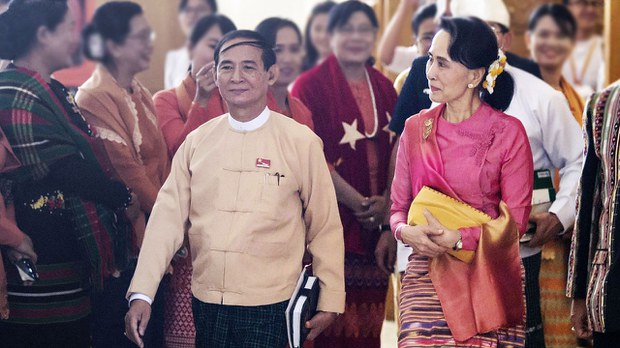 အဂတိကော်မရှင်စွပ်စွဲချက်ကို ဒေါ်အောင်ဆန်းစုကြည်ရဲ့ ရှေ့နေတွေကန့်ကွက် အဂတိကော်မရှင်စွပ်စွဲချက်ကို ဒေါ်အောင်ဆန်းစုကြည်ရဲ့ ရှေ့နေတွေကန့်ကွက်