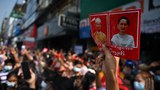 ဒေါ်အောင်ဆန်းစုကြည်နဲ့ သမ္မတဦးဝင်းမြင့် အမှုကိစ္စတွေ ထုတ်ဖော်မပြောဖို့ ရှေ့နေ ဦးခင်မောင်ဇော်ကို တားမြစ်