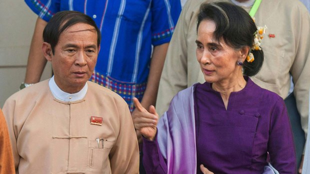 ဒေါ်အောင်ဆန်းစုကြည်အပါအဝင် နိုင်ငံရေးအကျဉ်းသားတွေလွှတ်ပေးရေး စစ်ကောင်စီကိုဖိအားပေးဖို့ AAPP တောင်းဆို ဒေါ်အောင်ဆန်းစုကြည်အပါအဝင် နိုင်ငံရေးအကျဉ်းသားတွေလွှတ်ပေးရေး စစ်ကောင်စီကိုဖိအားပေးဖို့ AAPP တောင်းဆို