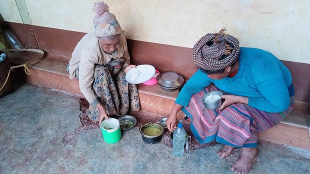 ဒီးမော့ဆိုအနောက်ခြမ်းက စစ်ဘေးဒုက္ခသည် လေးသောင်းဝန်းကျင် စားနပ်ရိက္ခာခက်ခဲနေ ဒီးမော့ဆိုအနောက်ခြမ်းက စစ်ဘေးဒုက္ခသည် လေးသောင်းဝန်းကျင် စားနပ်ရိက္ခာခက်ခဲနေ