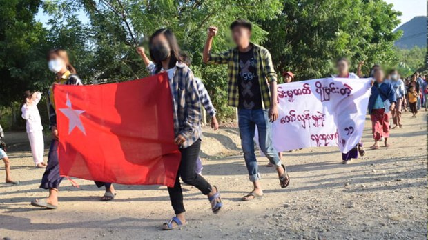 yinmarbin-sarlingyi-protest.jpg yinmarbin-sarlingyi-protest.jpg