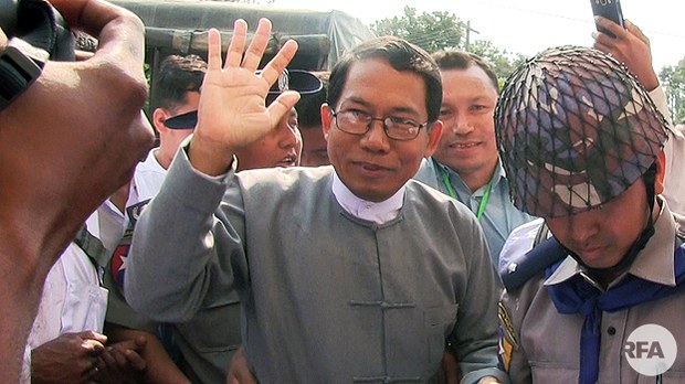 dr-ayemaung-sittwe-court-622.jpg dr-ayemaung-sittwe-court-622.jpg