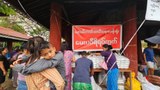 မန္တလေး ကျုံးဘေးက ငလျင်ဘေးဒုက္ခသည်တွေကို စစ်ကောင်စီက နေရာရွှေ့ခိုင်း