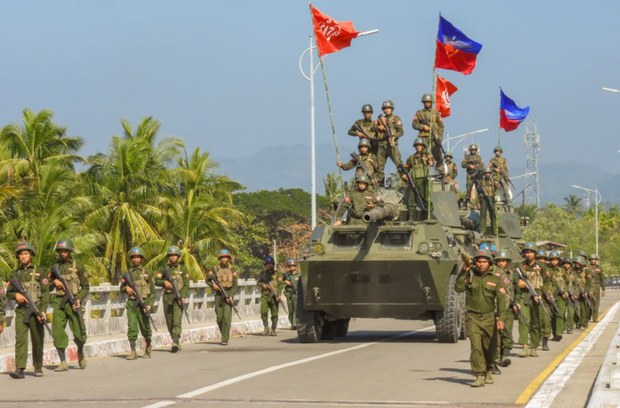 ငလျင် ကယ်ဆယ်ရေးအတွက် AA အပါအဝင် ညီနောင်သုံးဖွဲ့ အပစ်ရပ်ကြေညာ ငလျင် ကယ်ဆယ်ရေးအတွက် AA အပါအဝင် ညီနောင်သုံးဖွဲ့ အပစ်ရပ်ကြေညာ
