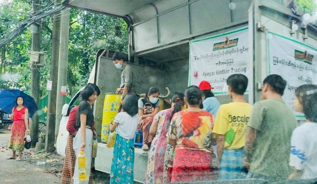 ရန်ကုန်မှာ စားသုံးဆီဈေးနှုန်း မြင့်တက် ရန်ကုန်မှာ စားသုံးဆီဈေးနှုန်း မြင့်တက်