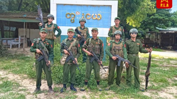 တိုင်းရင်းသားလက်နက်ကိုင်တပ်နဲ့ PDF တွေ ၁၄၄ မြို့နယ်ကို စိုးမိုးထားကြောင်း NUG ထုတ်ပြန် တိုင်းရင်းသားလက်နက်ကိုင်တပ်နဲ့ PDF တွေ ၁၄၄ မြို့နယ်ကို စိုးမိုးထားကြောင်း NUG ထုတ်ပြန်