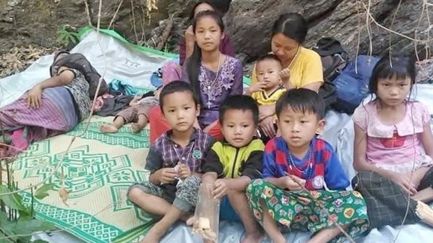 လက်နက်ကိုင်ပဋိပက္ခ ခံစားနေရသူတွေအတွက် ယူရို ၃ သိန်း ထောက်ပံ့